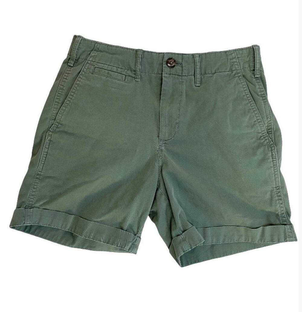Vintage Sage/Olive Green Gap Shorts Size 00